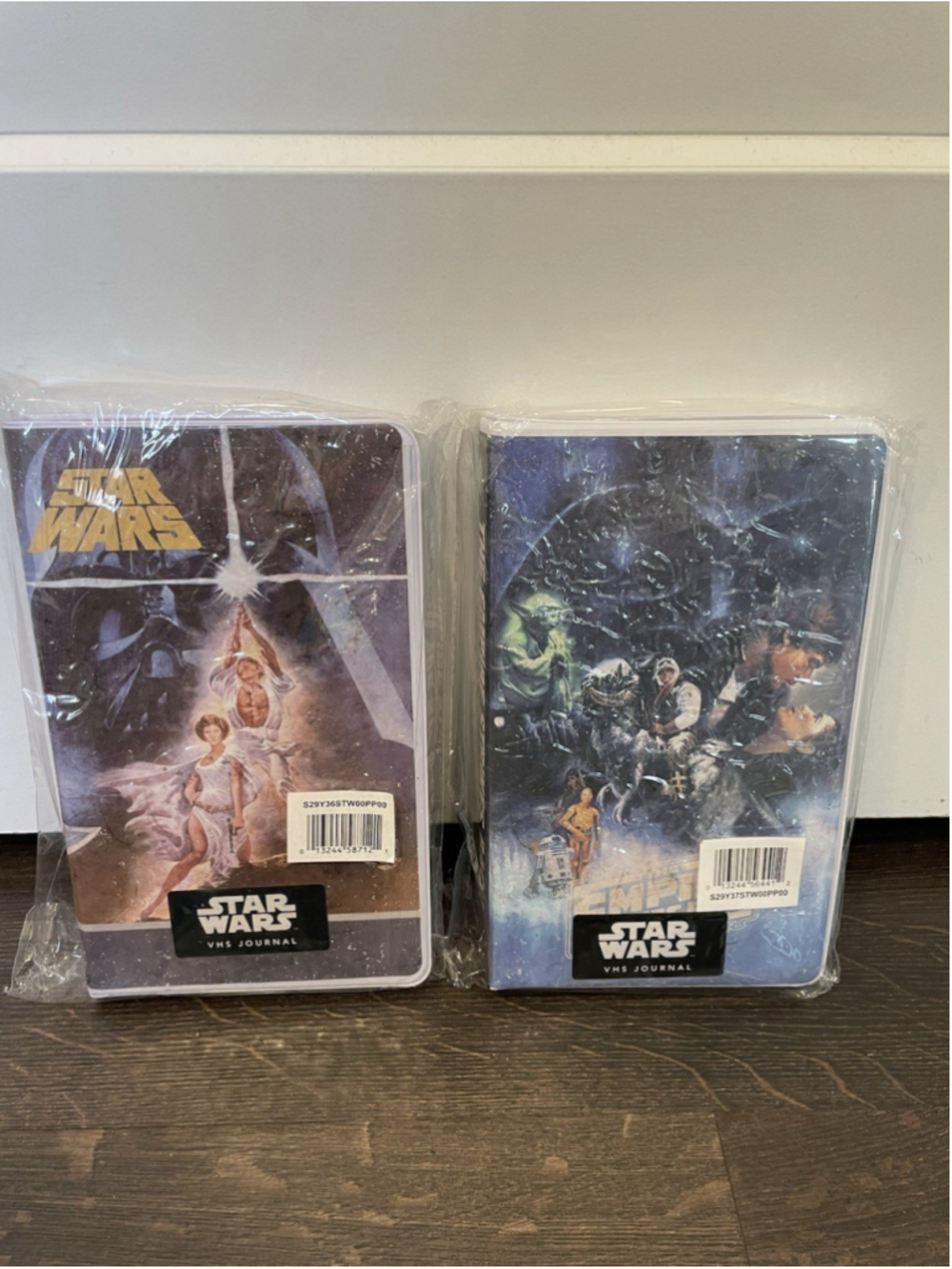 BIOWORLD Star Wars Empire Strikes Back And A New Hope VHS Journal New